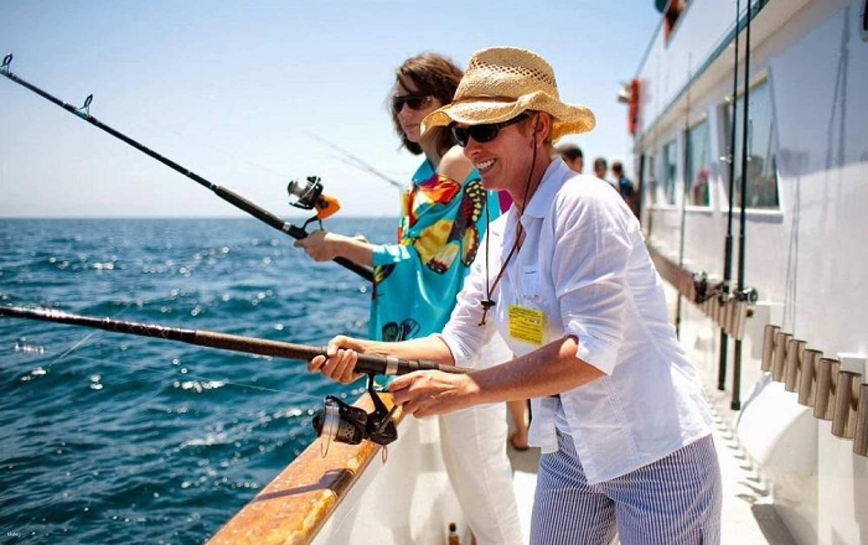 Experience the joy of fishing in the clear waters of Phu Quoc Island where the excitement of landing a sizable catch is just a cast away. Enjoy some refreshing swimming too!