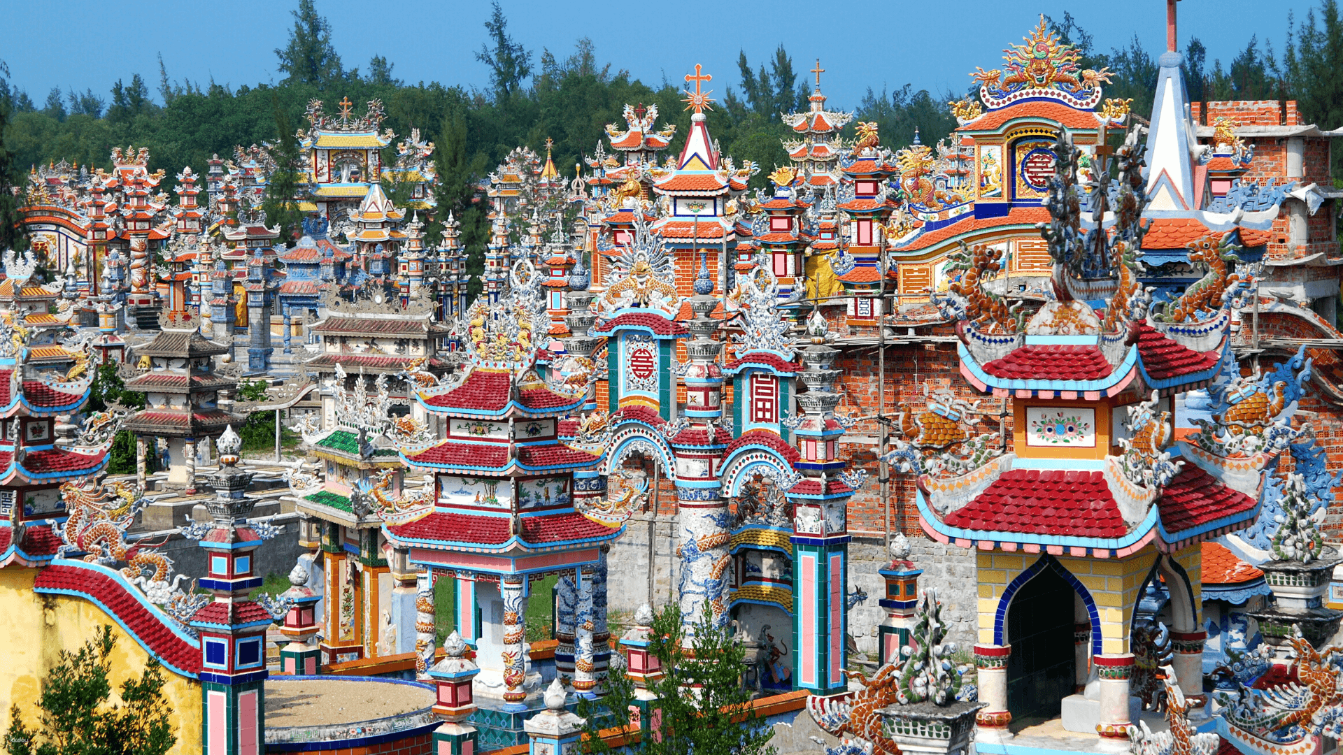 Full Day Tour From Hue To Cham Tower - An Bang - Tuy Van Mountain - Gheng Lang - Hai Binh Beach - Photo 1 of 9