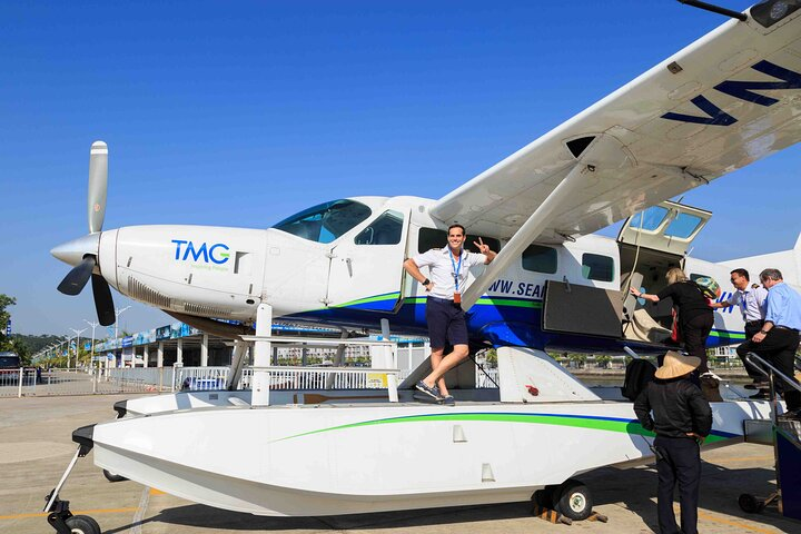From HANOI: Halong Bay Day Tour with Scenic Seaplane & Cruise
