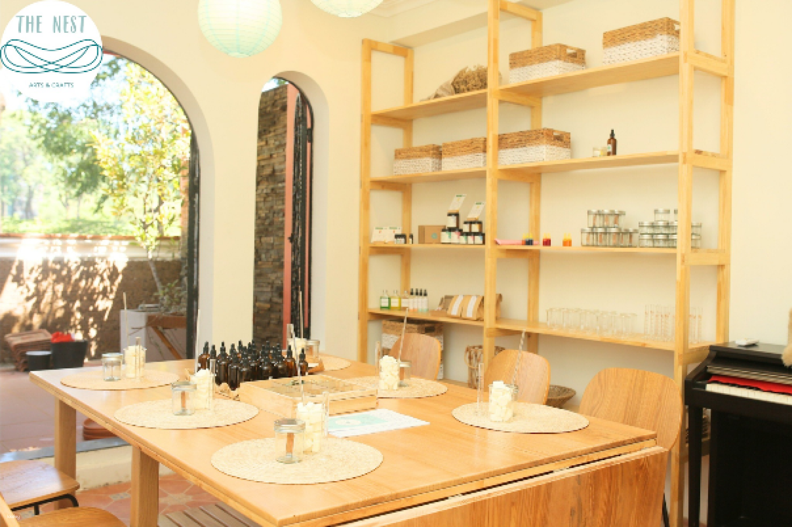 [Girls' Trip in Ho Chi Minh] Half-day: Original Aroma Candle Making Experience & Vietnamese Home-cooked Lunch - Photo 1 of 8