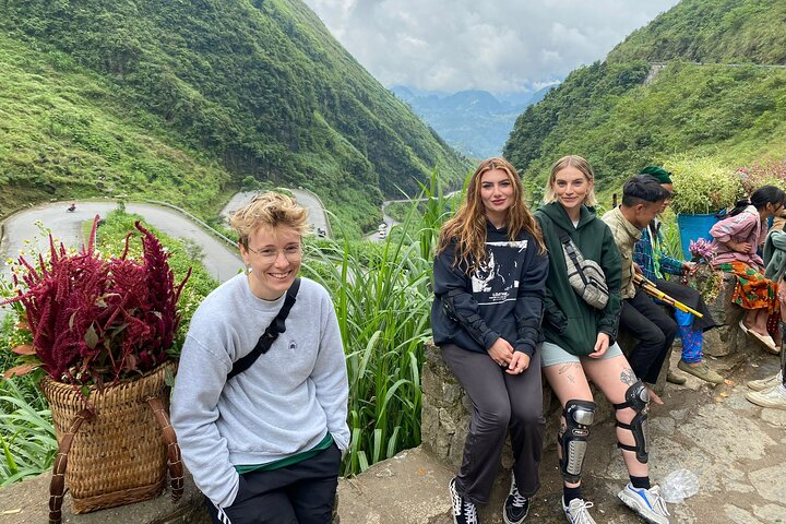 Hagiang Loop 3 Days 2 nights By Private Car Transfer