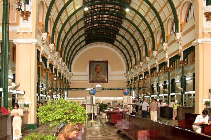 Ho Chi Minh City Private Tour Half Day - Saigon Central Post Office