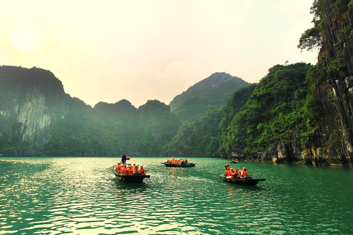 Halong Bay 2D1N BEST CRUISES All-Inclusive: Transfer, Meals, Kayak, Cave, Island - Photo 1 of 11