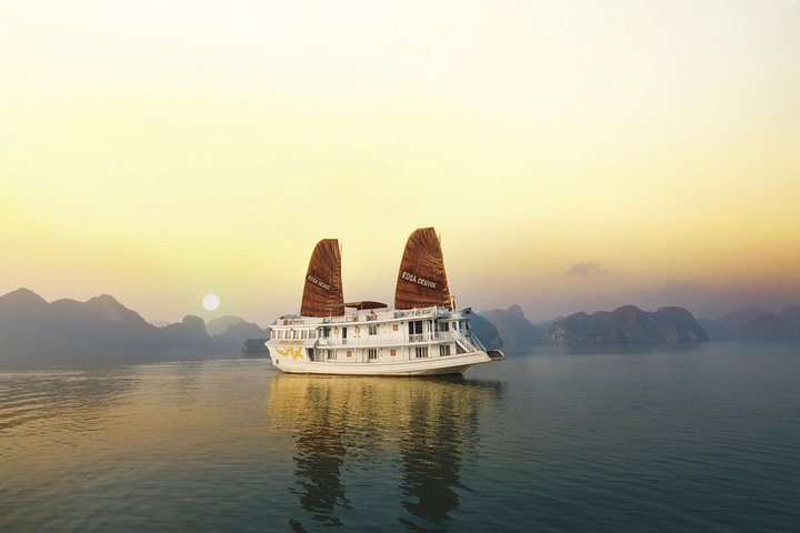 Scarlet Pearl Cruise Halong Bay 2Day/1 Night 5 Star Cruise - Photo 1 of 5