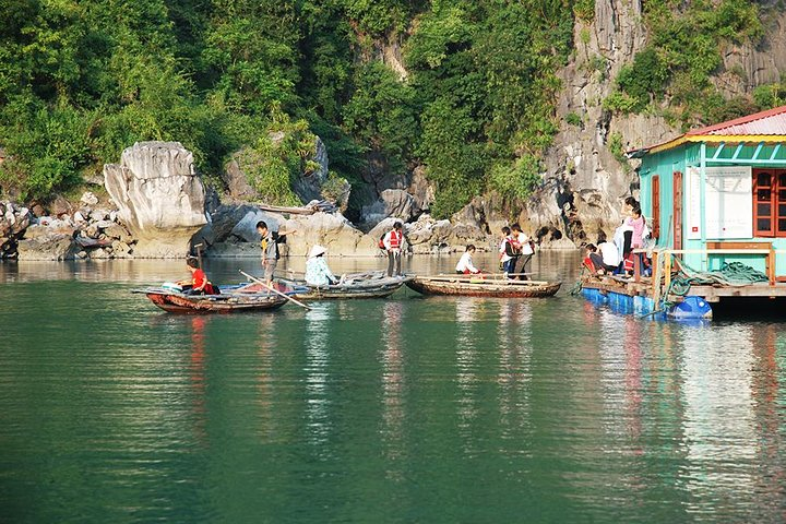 Halong Bay Full Day Deluxe Group Tour