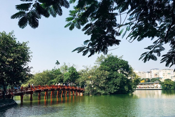 Hanoi : Discover 2 Hours Cultural Lifestyles Hanoi Old Quarter By Electric Car - Photo 1 of 2