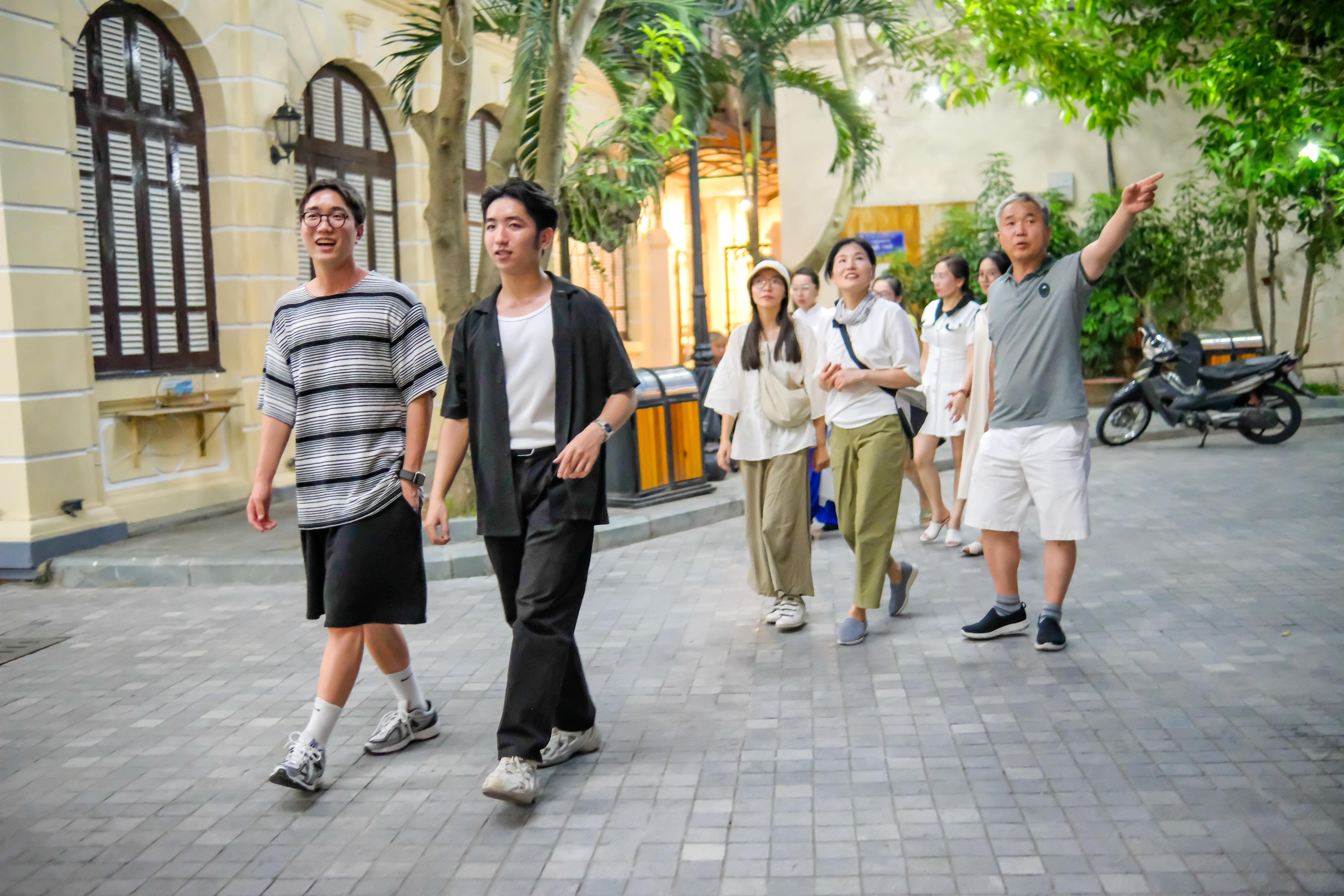 Hanoi: Full-Day City Tour and Water Puppet Show - Photo 1 of 10