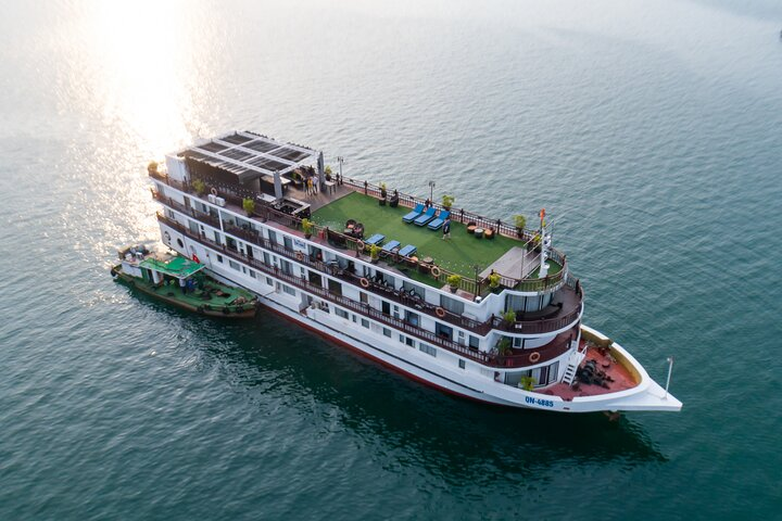 Hanoi - Halong Bay Cruise Package 4Days-3Nights - Photo 1 of 5