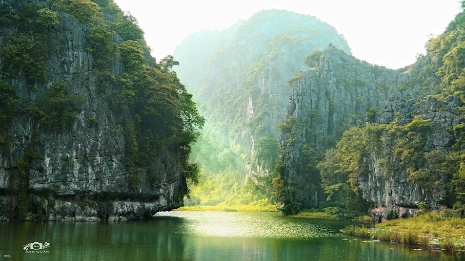 Hanoi Ninh Binh Trang An & Hang Mua Day Tour - Photo 1 of 6