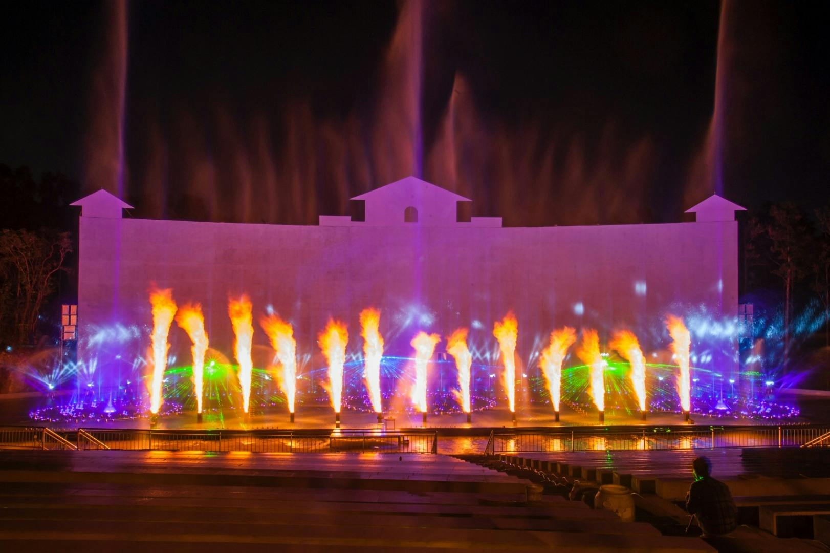 Ho May Park Vung Tau: Night Admission Ticket - Photo 1 of 9