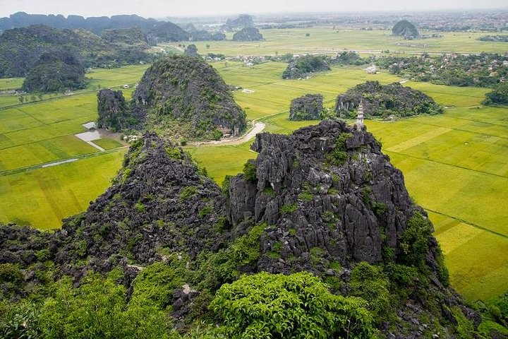 Hoa Lu - Mua Cave - Tam Coc Full Day - Group Tour - Best Price - Best Tour - Photo 1 of 8