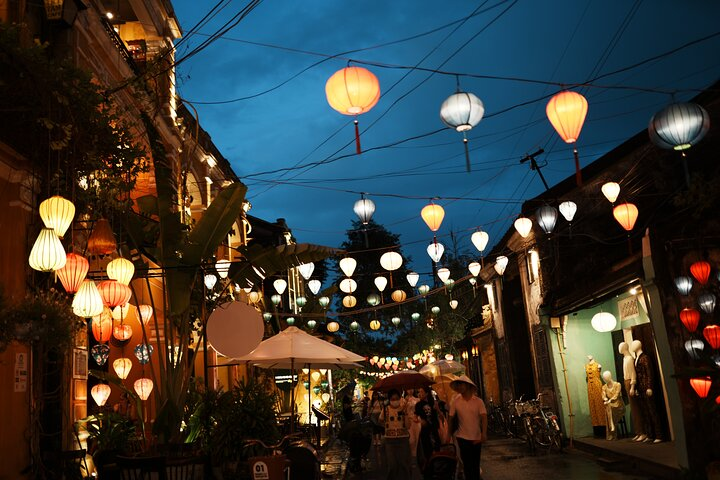 Hoi An Lantern Night Photoshoot | Unlimited Photos & Video - Photo 1 of 8