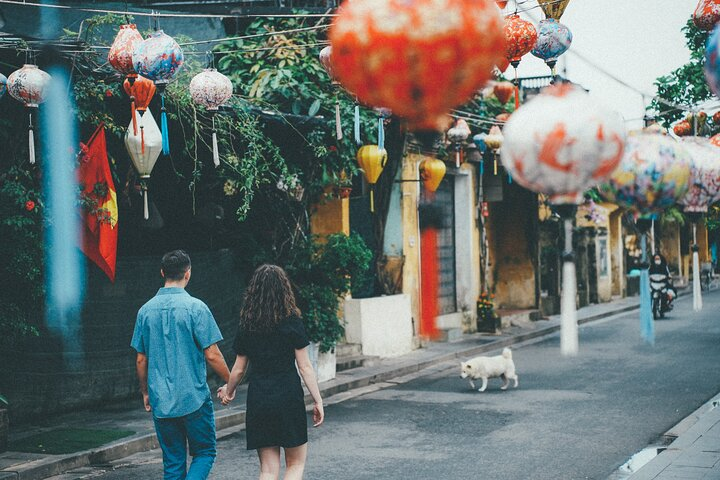 Hoi An Photographer & Vacation Photoshoot – Private Session - Photo 1 of 21