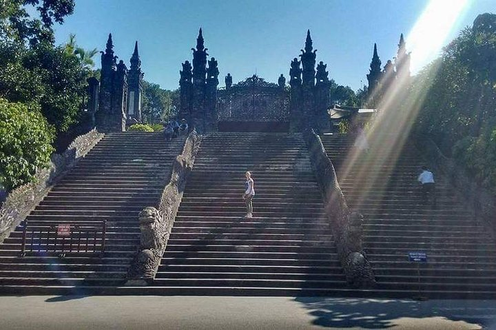 Hue Imperial City and Countryside Tour with Mr T Easy Rider  - Photo 1 of 6