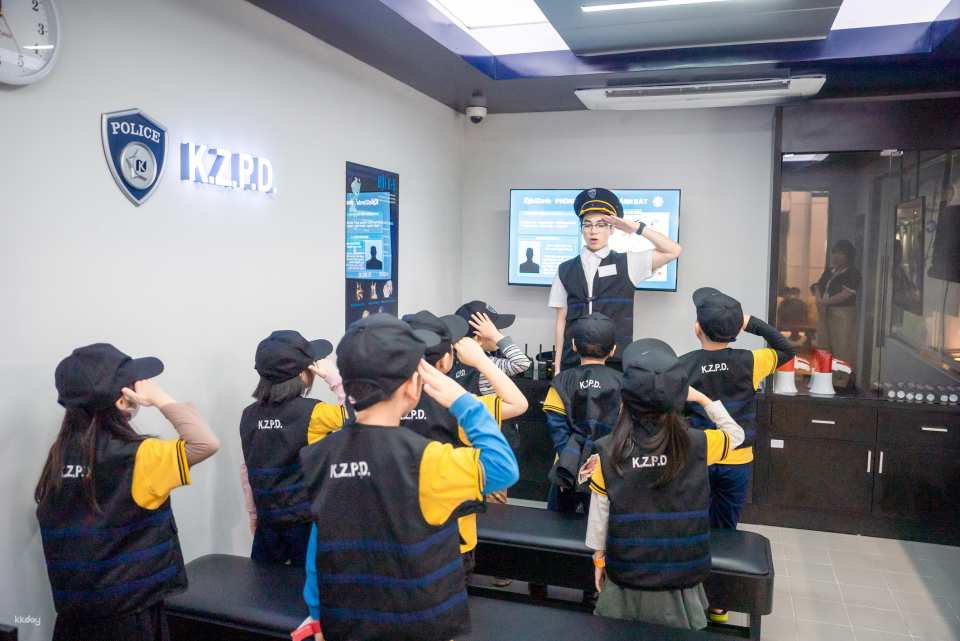 KidZania in Hanoi - Photo 1 of 10