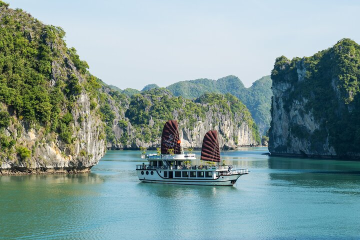 Lan Ha Bay day tour from Cat Ba, Hanoi - Serenity Boutique Cruise - Photo 1 of 25