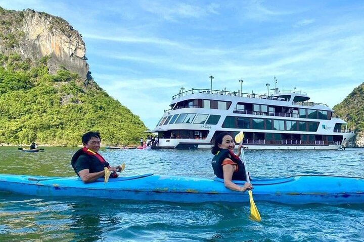 Le Theatre Cruises - Wonder on Ha Long - Lan Ha Bay- 2 Days 1 Nìght Tour