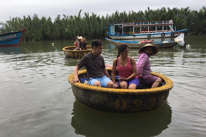 Basket Boat Rowing