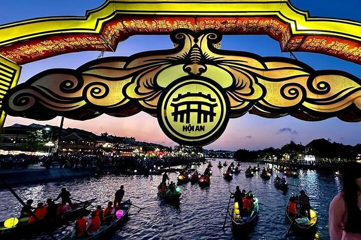 Monkey Mountain-Marble Mountain-Hoi An City-Night Market-BoatRide - Photo 1 of 25