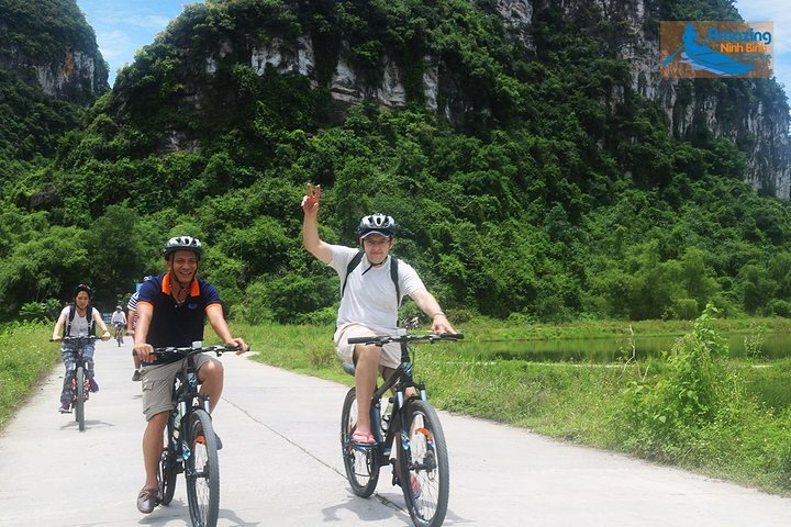 Mua Cave - Tam Coc - Bich Dong Day tour with transfer, local family & bike - Photo 1 of 23