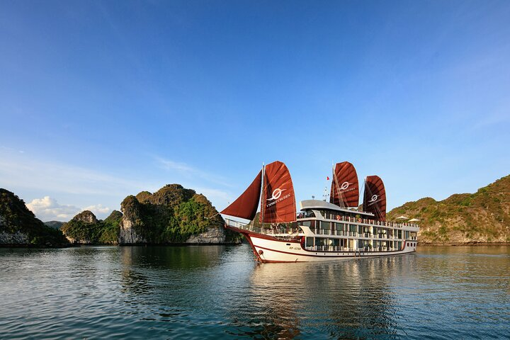 Overnight Halong Bay-Lan Ha Bay Cruise with V'Spirit Cruises - Photo 1 of 25