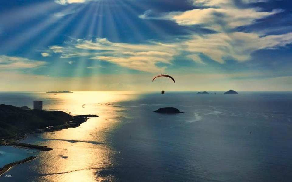 Paragliding/Paramotor Experience in Nha Trang, Vietnam - Photo 1 of 6
