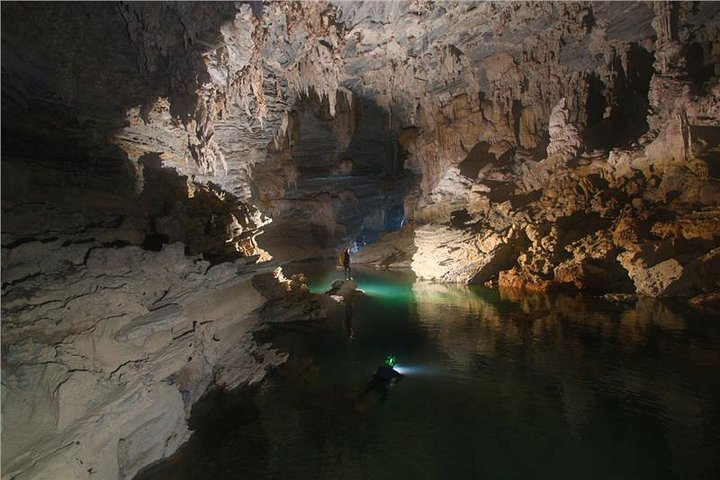 Phong Nha and Paradise Cave - Photo 1 of 10