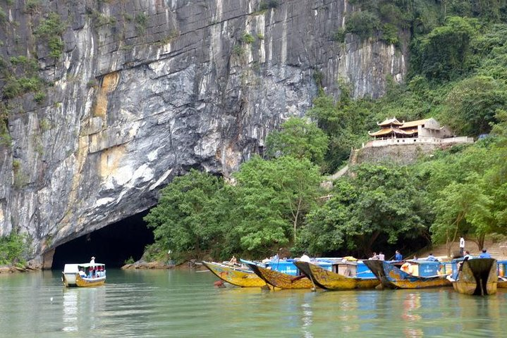 Phong Nha cave from outside