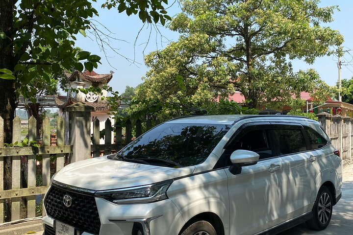 Private 4-Seater Hanoi Airport Transfer (Arrival or Departure) - Photo 1 of 9