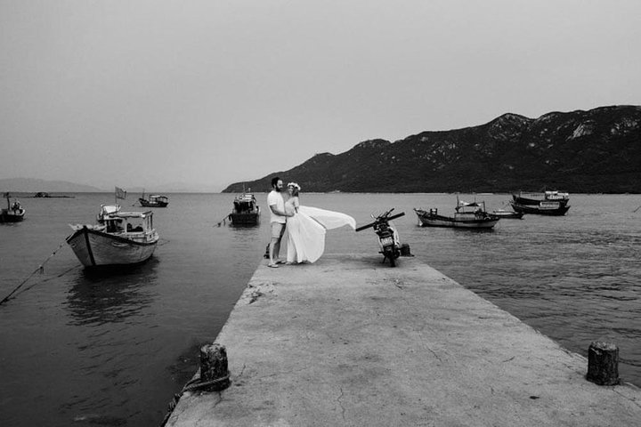 Private Photo Session with a Local Photographer in Phan Thiet - Photo 1 of 10
