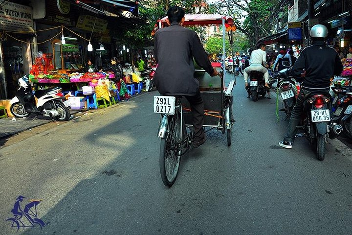 Private tour - Hanoi old quarter cyclo tour (2 hours) - Photo 1 of 10