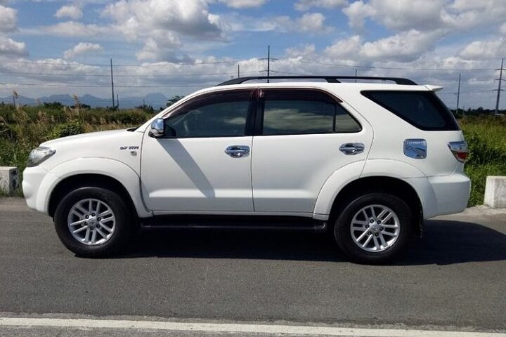 Private transfer from Noibai Airport to City center - Photo 1 of 7