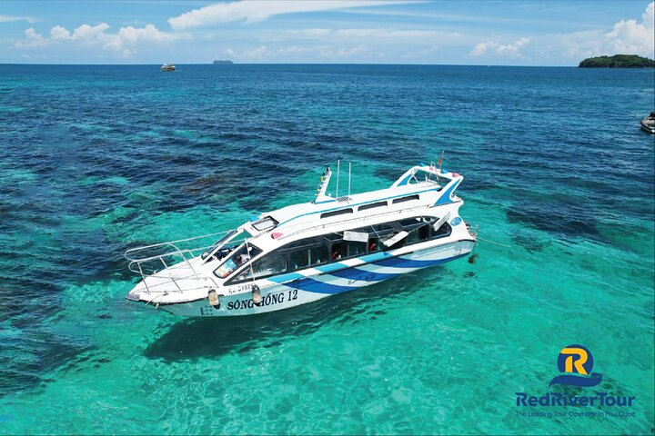 Speedboat