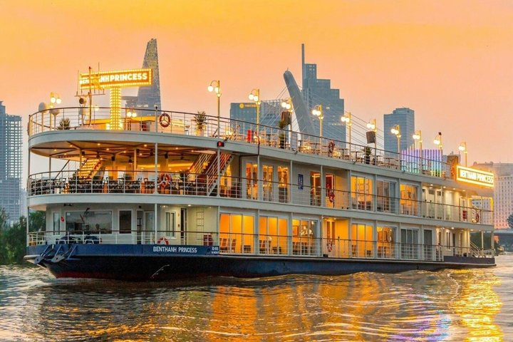 Ho Chi Minh City Luxury Dinner Cruise – Ben Thanh Princess - Photo 1 of 7