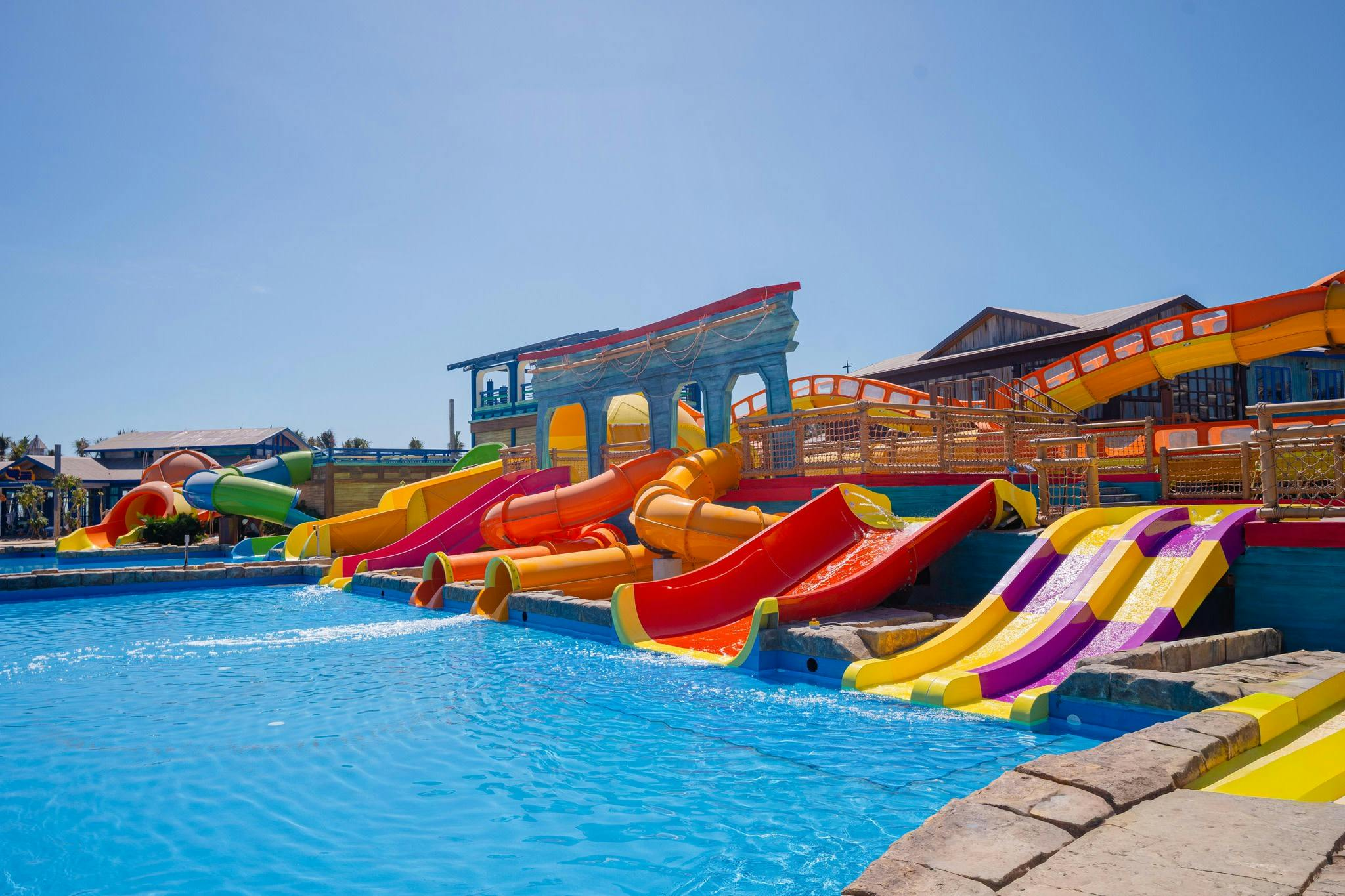 Sun World Vung Tau Aqua Adventure: Entry from 3:30 PM + Buffet Dinner - Photo 1 of 8