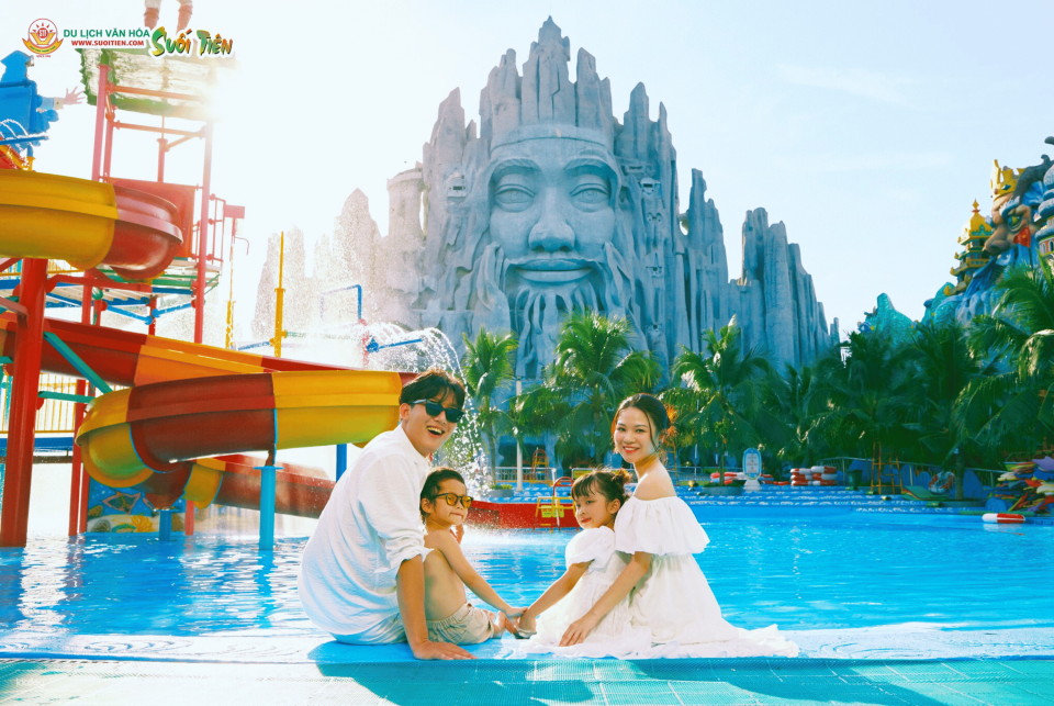 Suối Tiên Cultural Theme Park | Ho Chi Minh - Photo 1 of 8