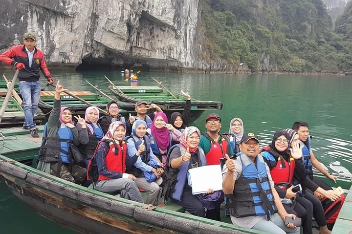 Cheap-Best Halal Halong Bay Full- Day Trip
