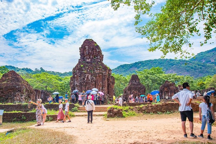 The Famous My Son Sanctuary: Private Car round trip - Photo 1 of 11