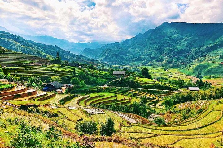 From Hanoi: 3 Days Luxury Sapa Trek & Fansipan Peak with Dcar - Photo 1 of 18