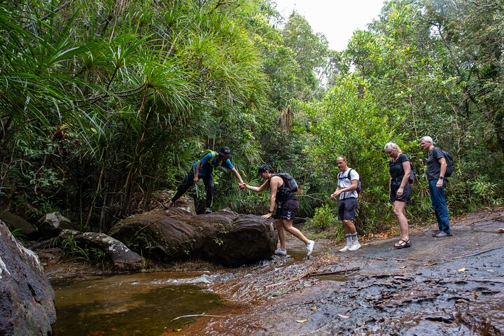 Trekking Tien Son Dinh Phu Quoc - Photo 1 of 25
