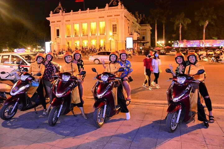 Hanoi Motorbike Tours Led By Women - Hanoi Scooter Tours Food Tours By Night