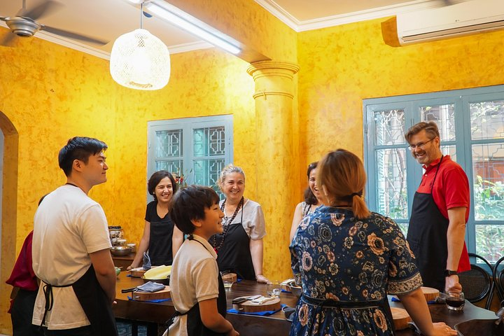Hanoi Cooking Class in Hidden Villa with Free Pick-Up - Photo 1 of 7