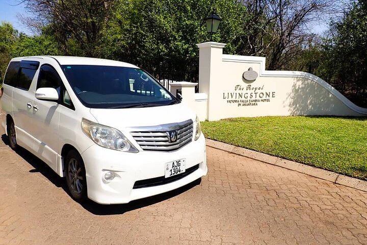 Livingstone Luxury Airport Transfer or drop off - Photo 1 of 10
