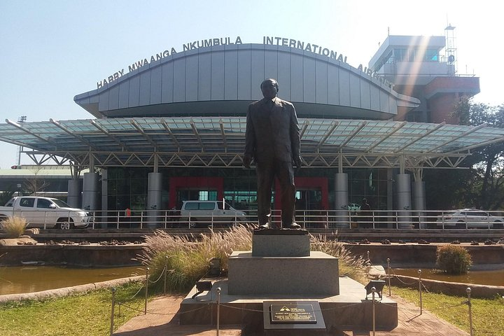 Livingstone Airport, we do pick ups and drop off