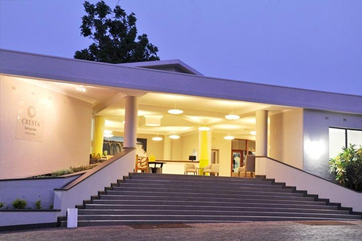 2 Days / 1 Night Cresta Sprayview Hotel Package - Photo 1 of 6