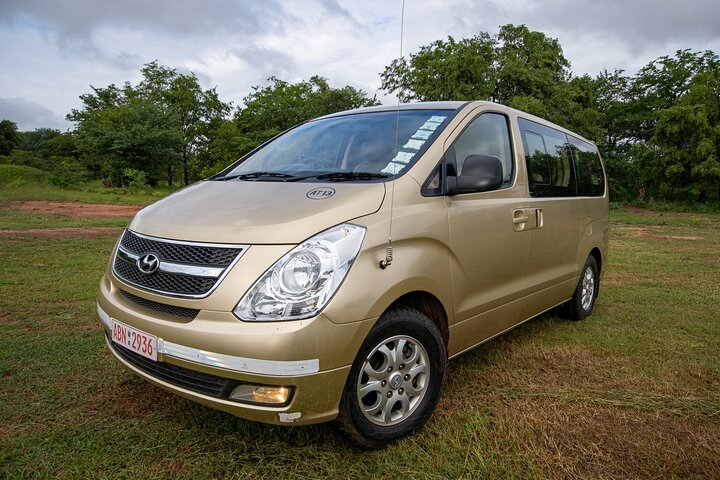 Luxury Airport Transfers  - Photo 1 of 5